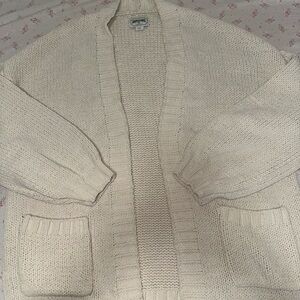AMERICAN EAGLE CARDIGAN
